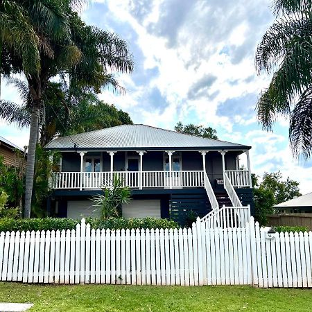 Childers Charmer With Aircon, Wifi & Modern Luxuries Extérieur photo