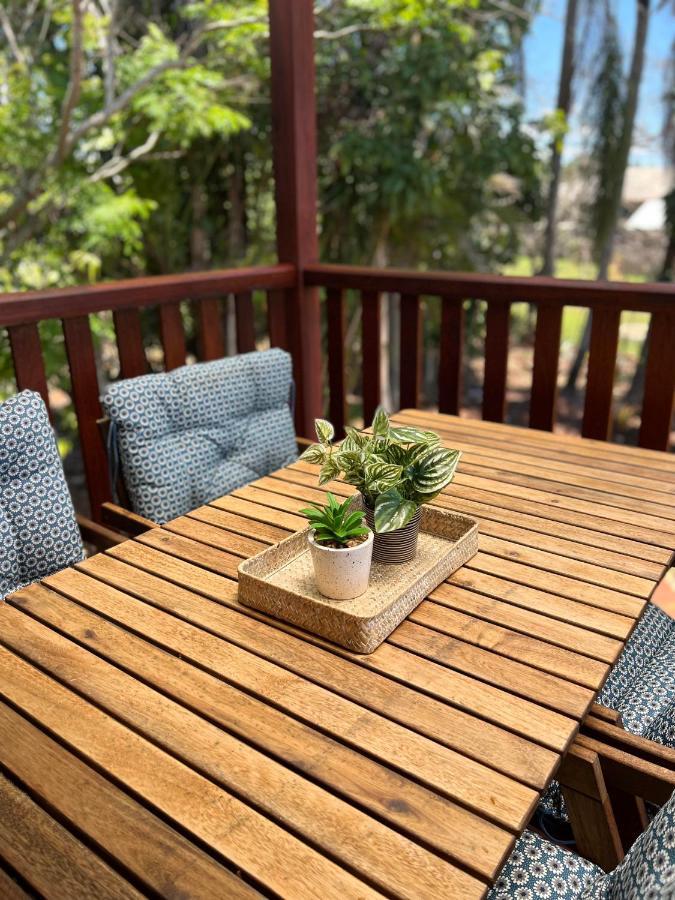 Childers Charmer With Aircon, Wifi & Modern Luxuries Extérieur photo