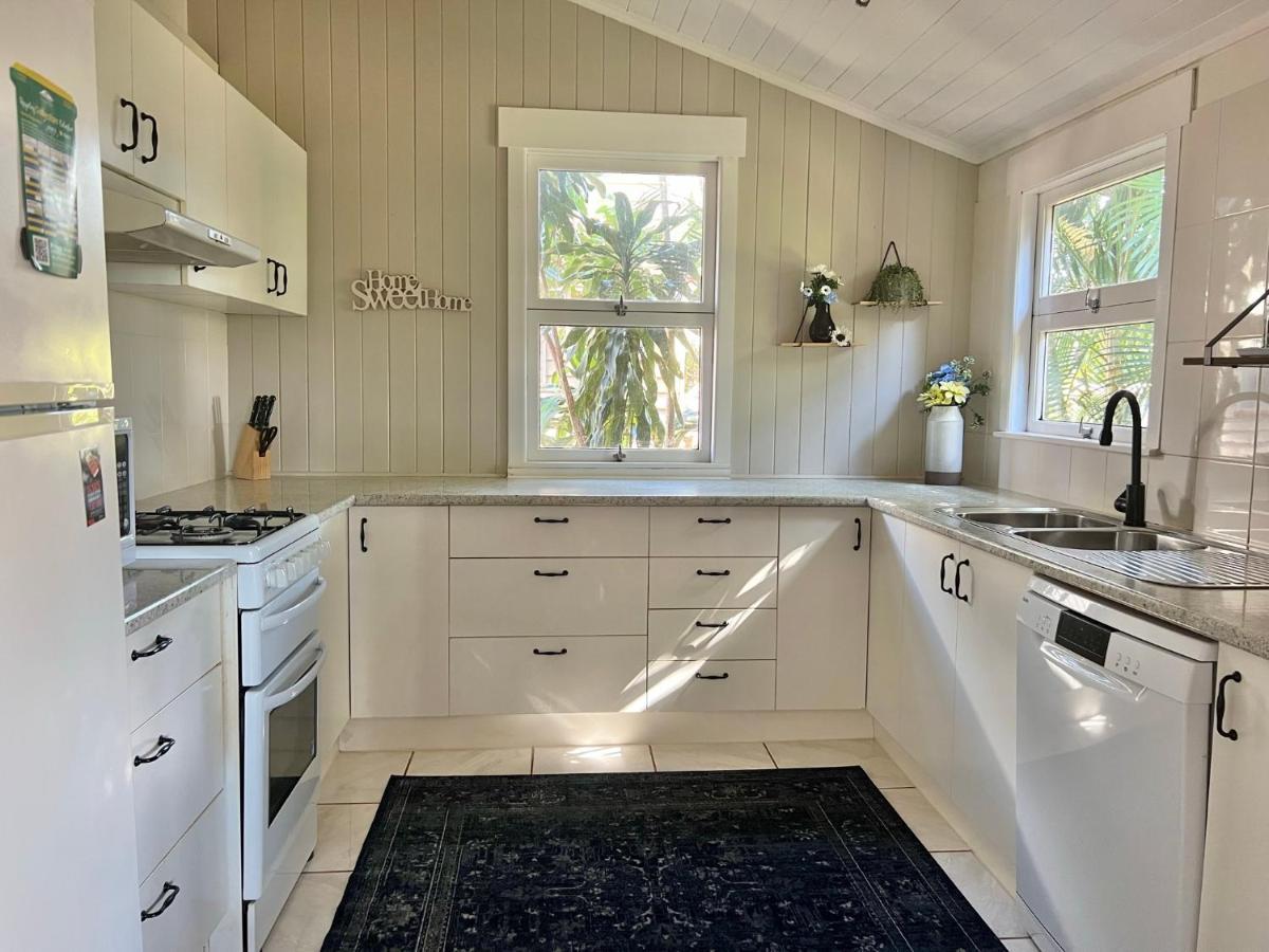 Childers Charmer With Aircon, Wifi & Modern Luxuries Extérieur photo