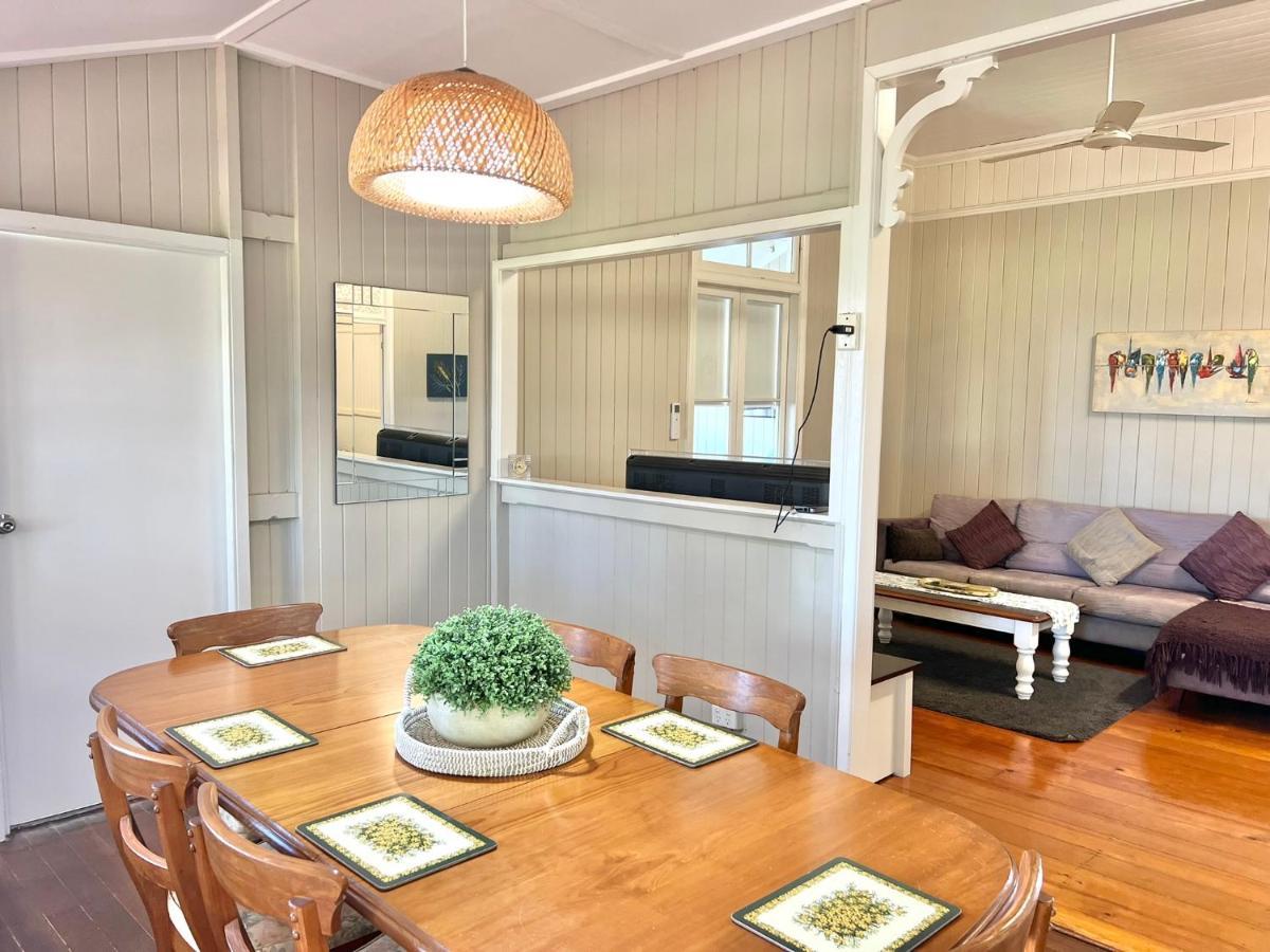 Childers Charmer With Aircon, Wifi & Modern Luxuries Extérieur photo